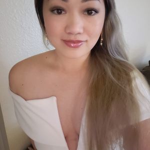 Meet your Posher, Shiela mae